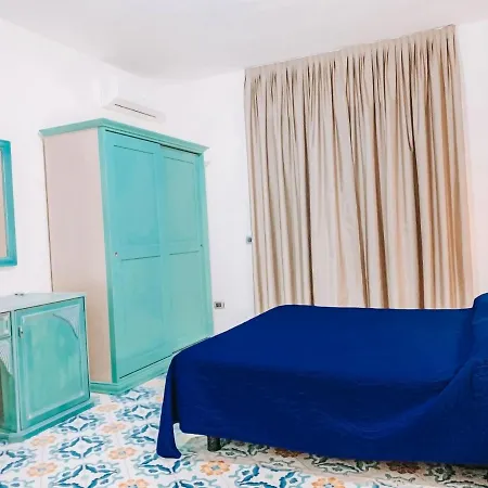 Antigua 2* بونيفاتي