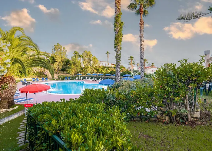 Apart-hotel Antigua 4*