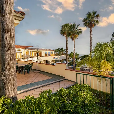 Residence Antigua 3* Bonifati