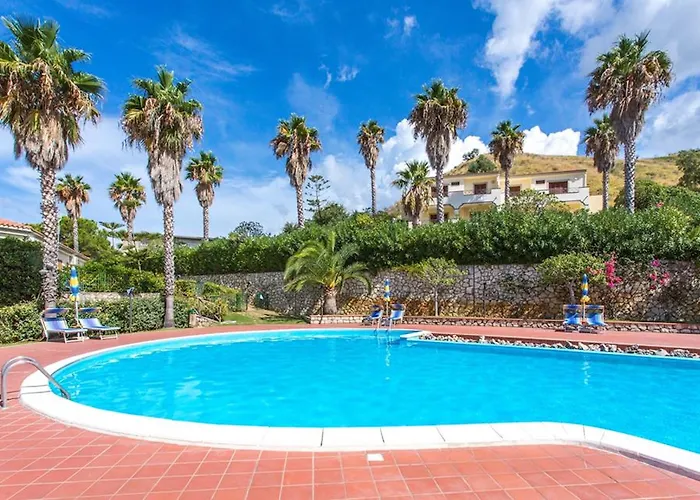 Residence Antigua 4* Bonifati